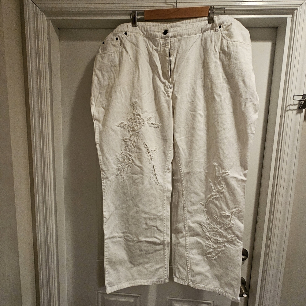 Newport News Flare Leg White Embroidered Jeans